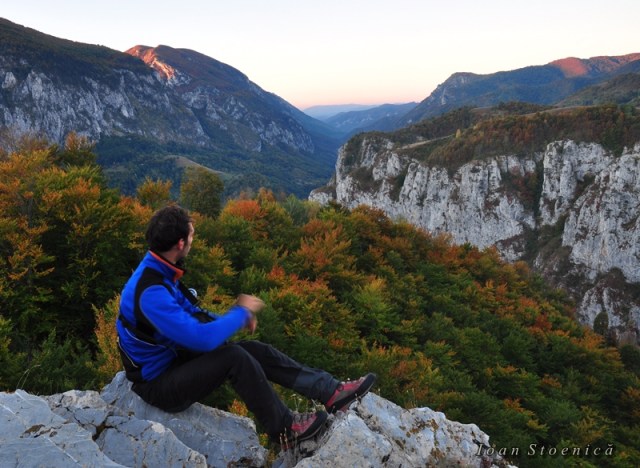 ioan deasupra vaii cernei