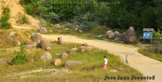 trovantii de la costesti