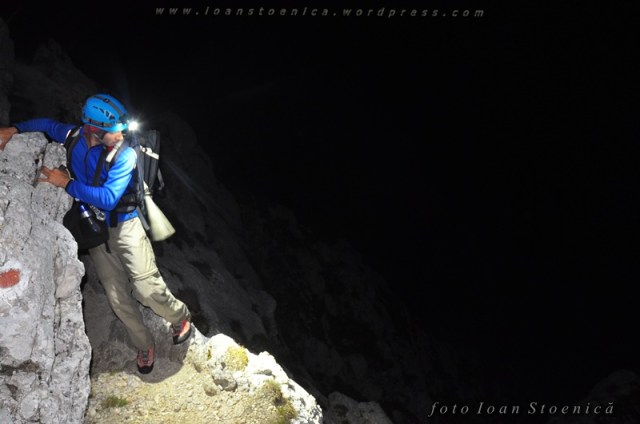 noaptea pe marginea prapastiei