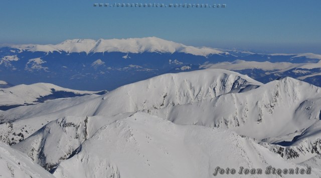 vedere spre parang - din retezat