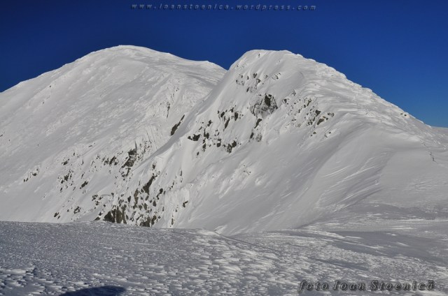 varful peleaga iarna