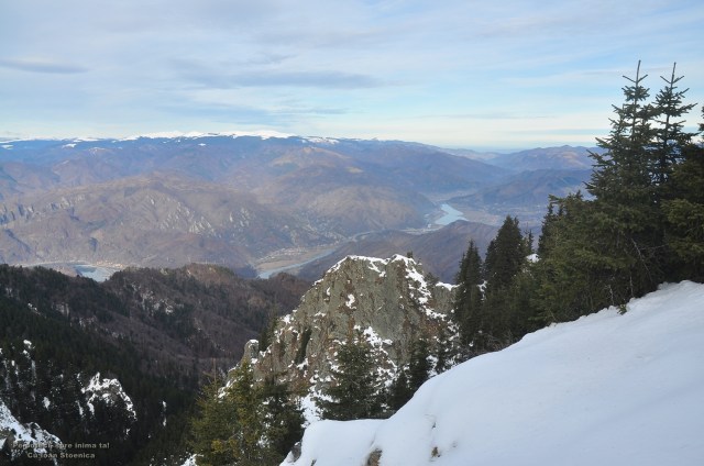 spre valea oltului - din cozia